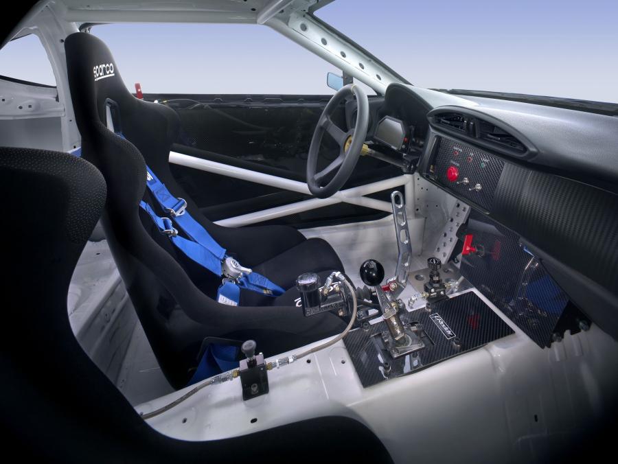  Scion FR-S Race Car 2012 года  (фото 2 из 19)